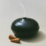 PACK INCIENSO CONOS AMBER VANILLA Y PLATO (PACK DE 10)